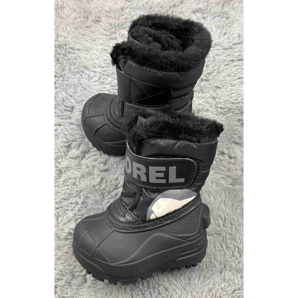 Sorel black  snow commander boots